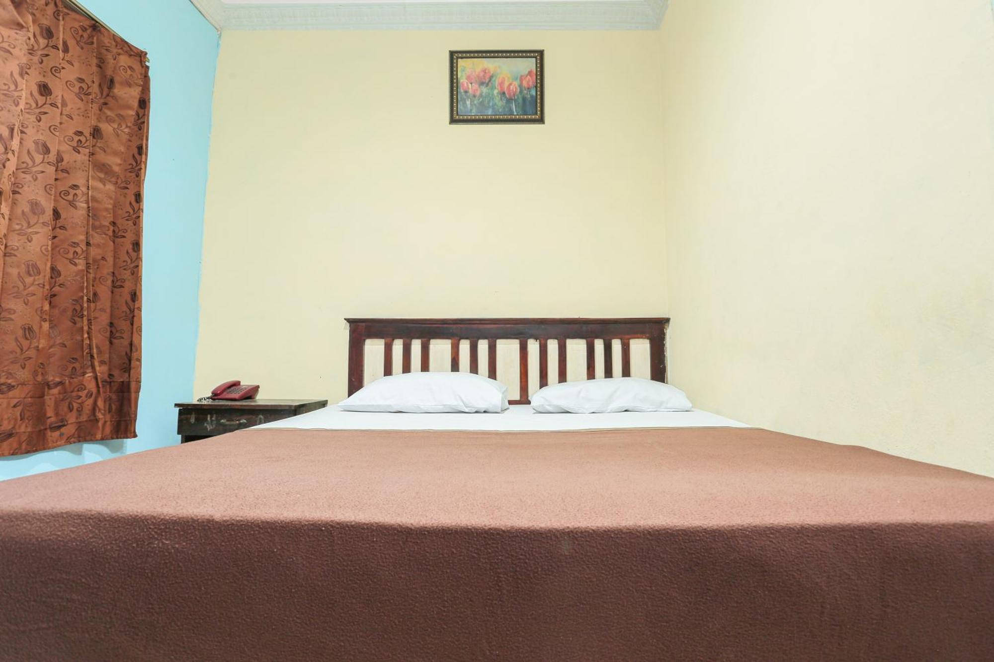 Oyo 93046 Hotel Fortuna Parepare Bagian luar foto