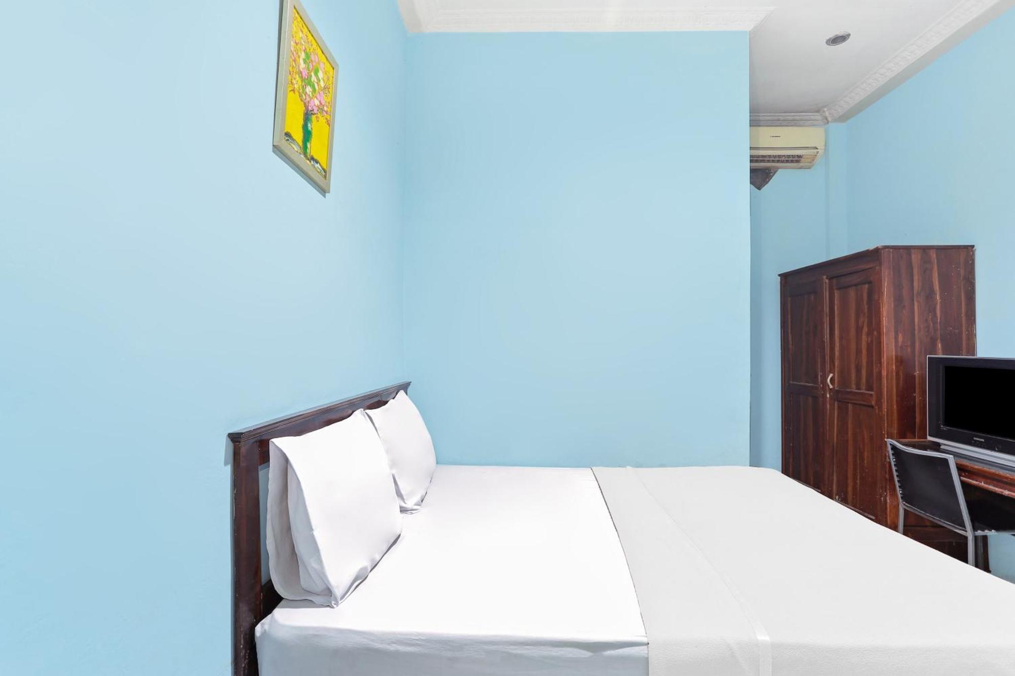 Oyo 93046 Hotel Fortuna Parepare Bagian luar foto