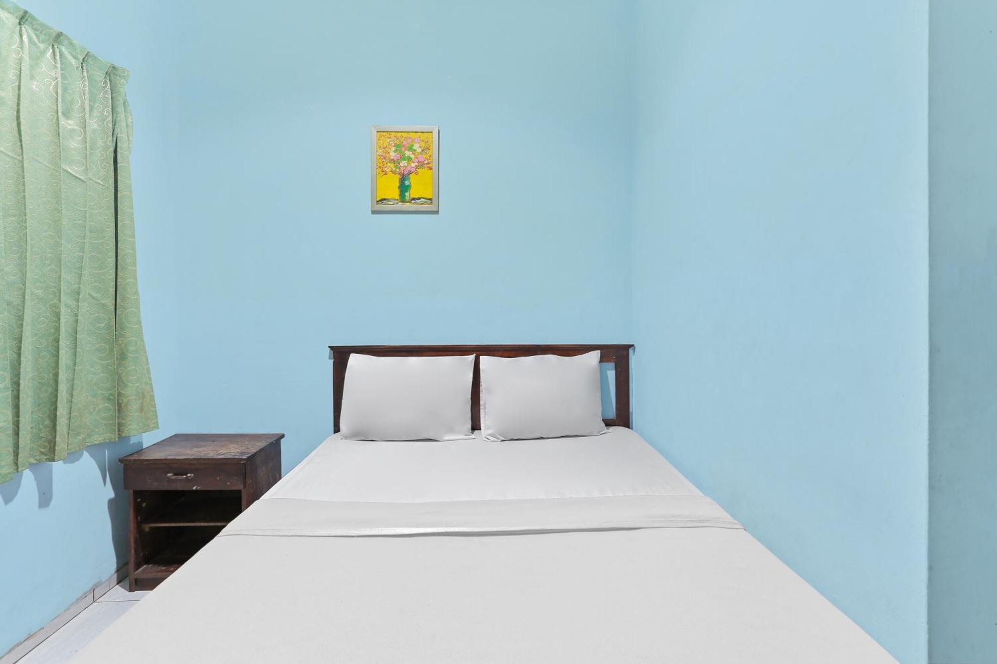 Oyo 93046 Hotel Fortuna Parepare Bagian luar foto